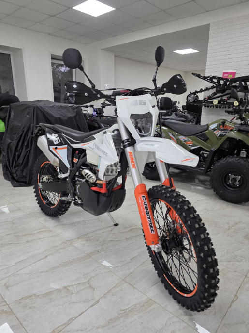 Мотоцикл Regulmoto Crosstrec NB350