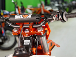 Мотоцикл KEWS K16 PR300 21/18
