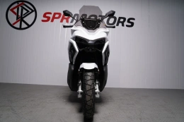 Скутер SPRMOTORS TREVEL MAX 180 EFI