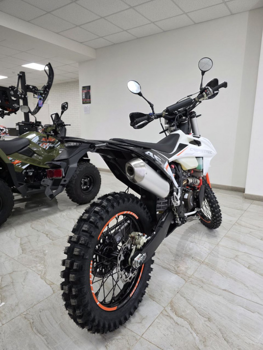 Мотоцикл Regulmoto Crosstrec 300 с ПТС