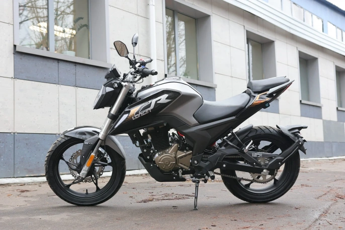 Мотоцикл LONCIN CR4II