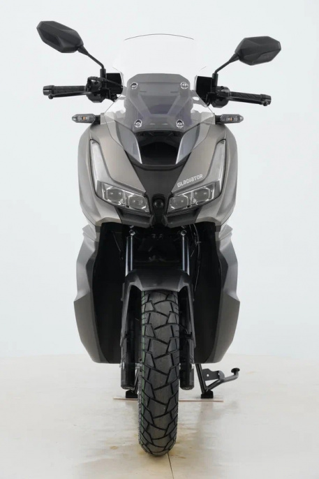 Скутер Gladiator AGV