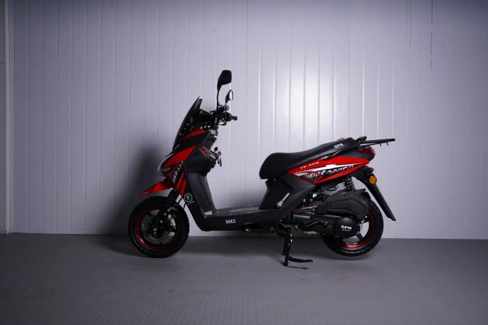 Скутер SPRMOTORS Zoom-9