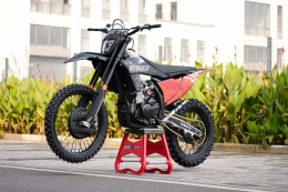 Мотоцикл GURUENDURO NB300X NEW