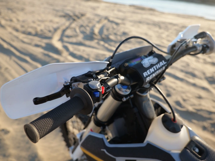 Мотоцикл GURUENDURO AIR300PRO