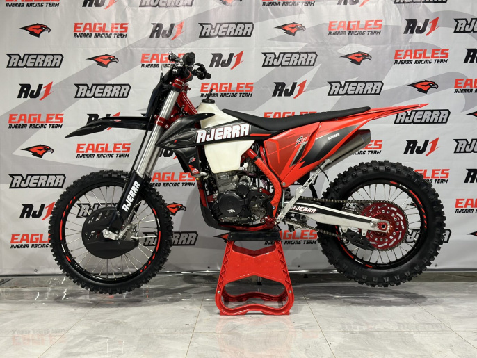 Мотоцикл AJERRA S8 NB300