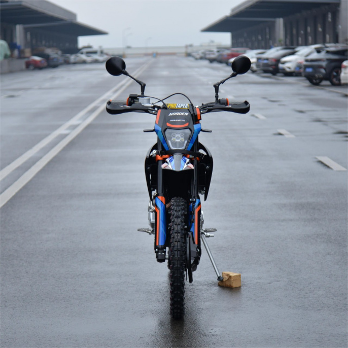 Мотоцикл Regulmoto Norden с ПТС