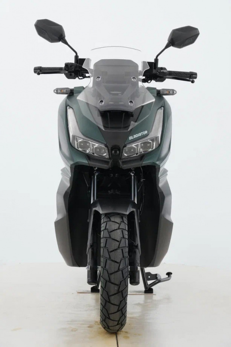 Скутер Gladiator AGV