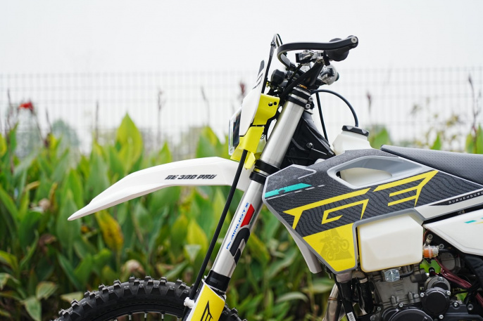 Мотоцикл GURUENDURO TRAIL PRO HUS
